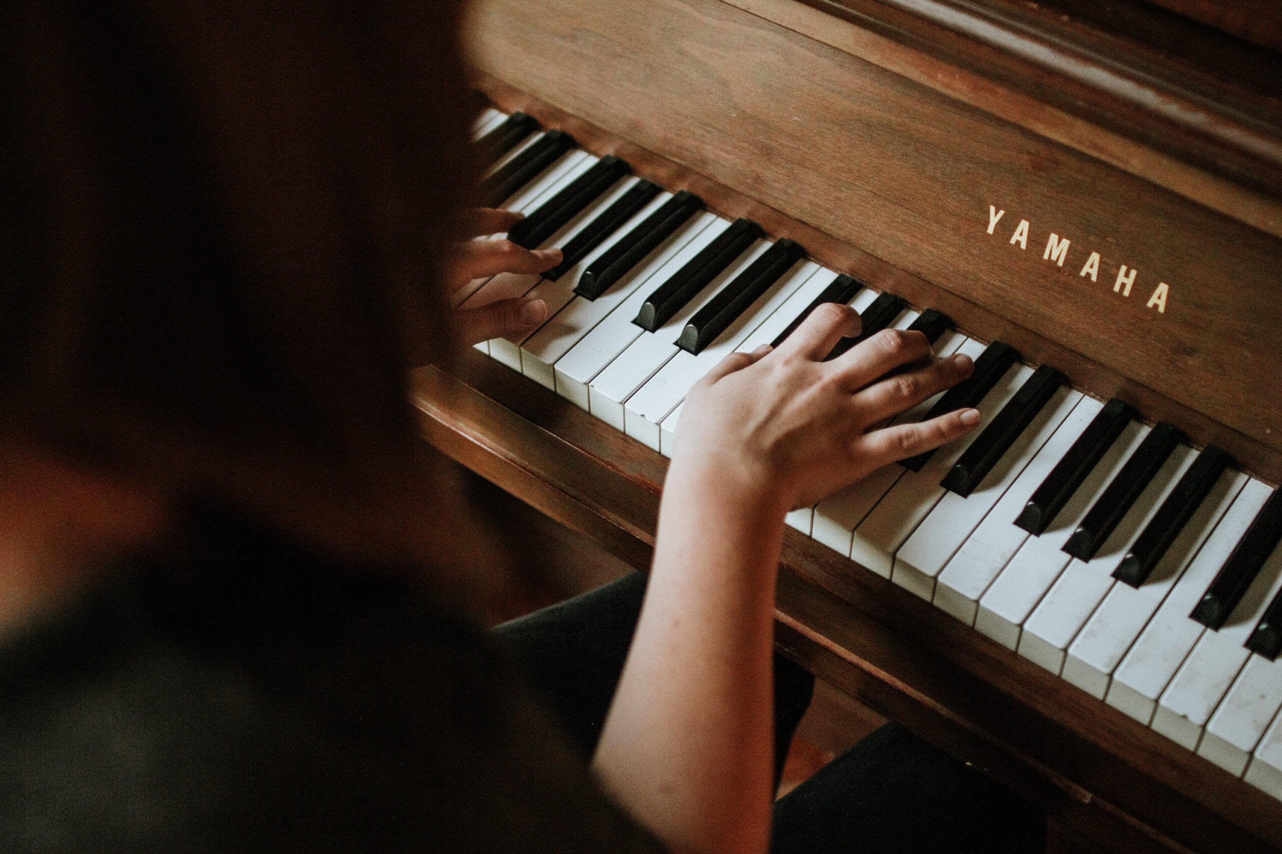 Pianist*in