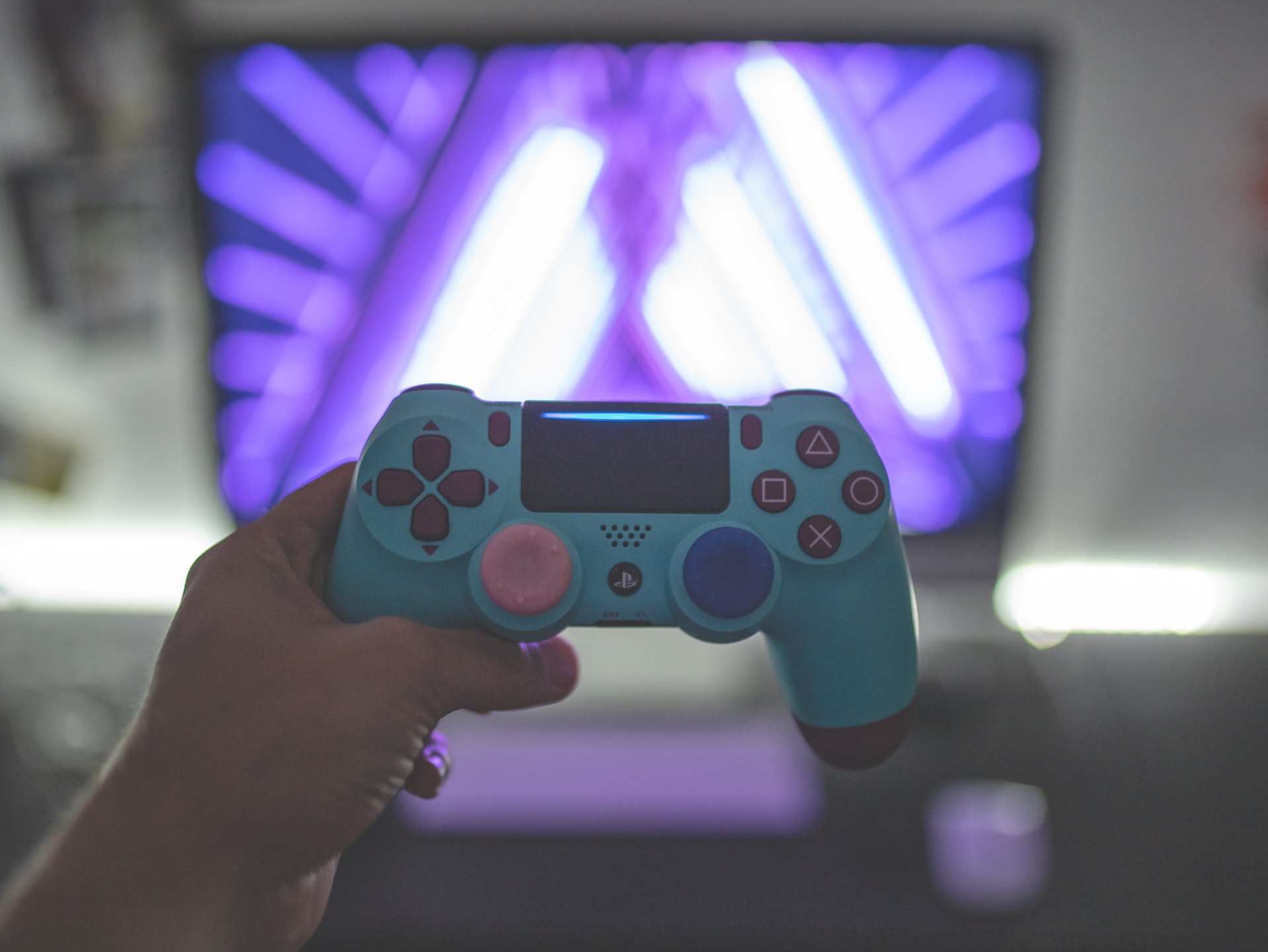 Call Video Games & Immersive Content
