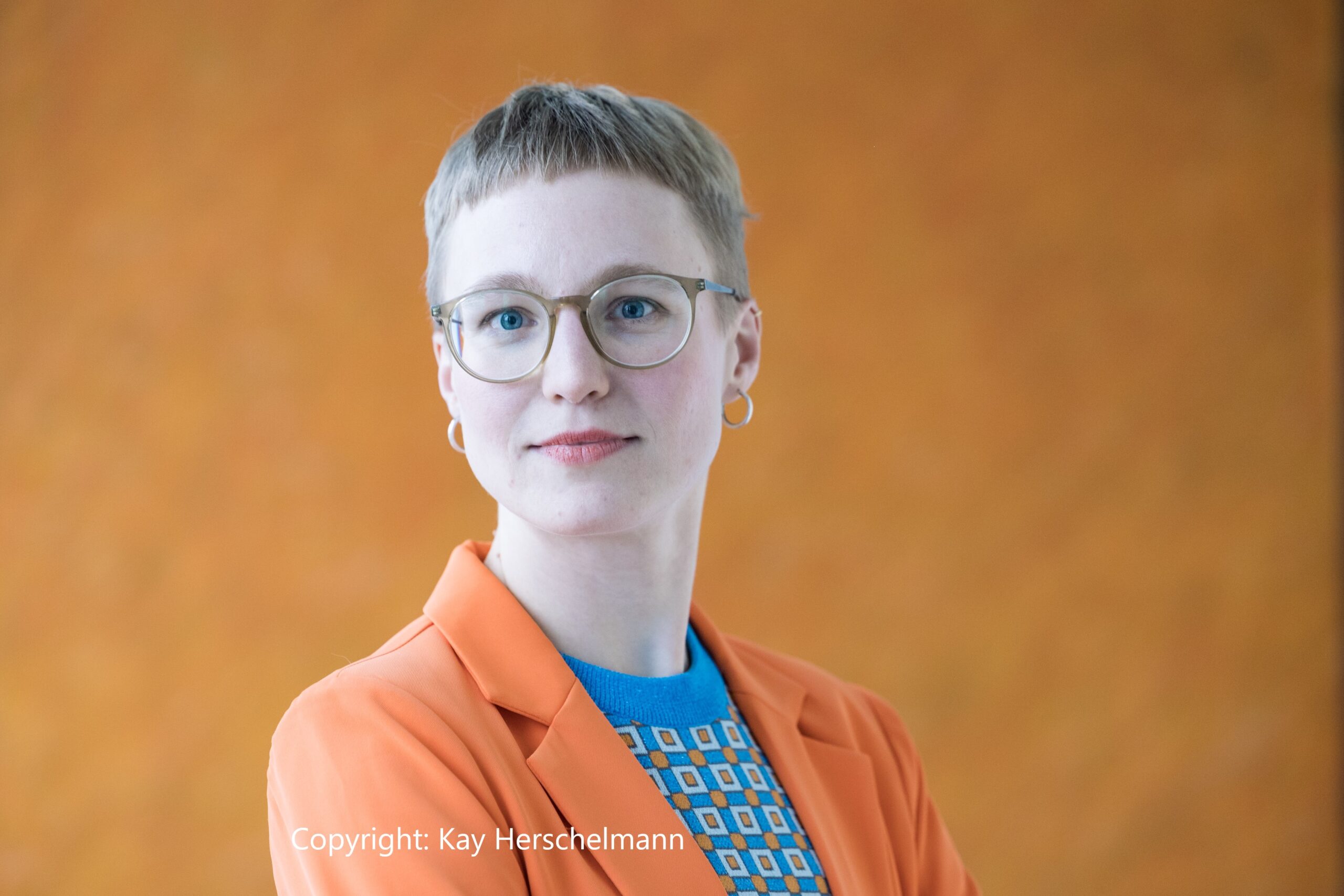 »Alle Kolleg:innen sollen für die gleiche Tätigkeit gleich bezahlt werden.« alternativ: »Wir brauchen transparente Standards und faire Berechnungsmodelle.«