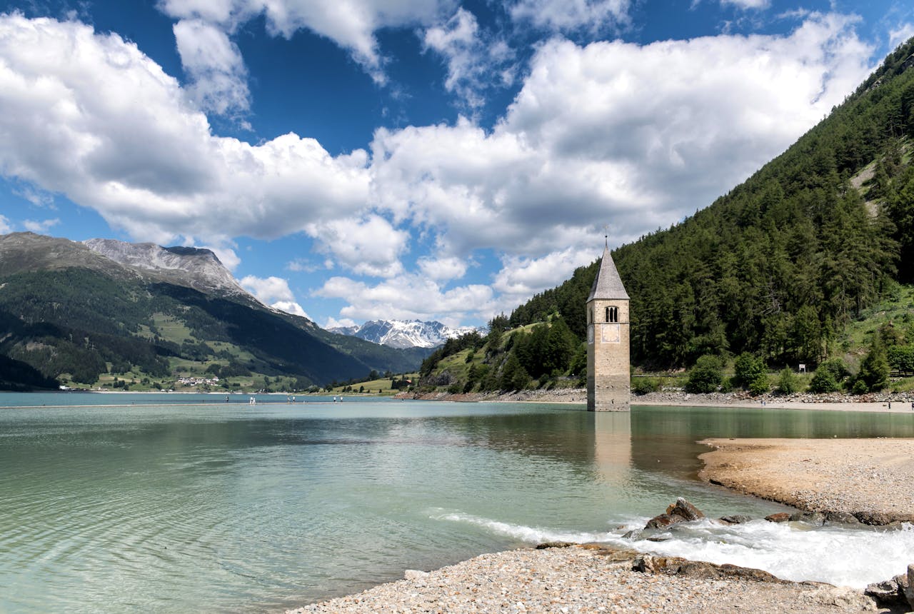 Tirol sucht störende Kunst